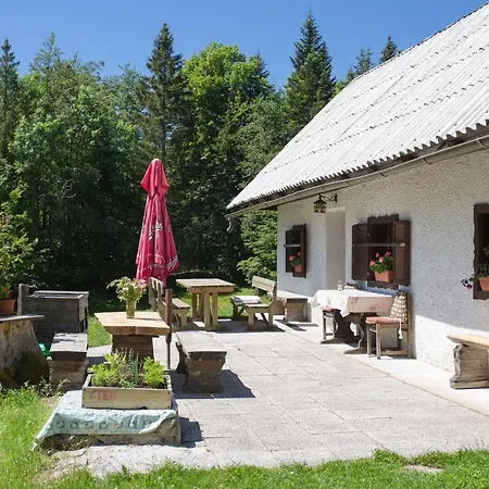 Mountain House Minka Chalet *