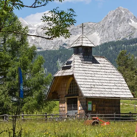 Mountain House Minka Шале *