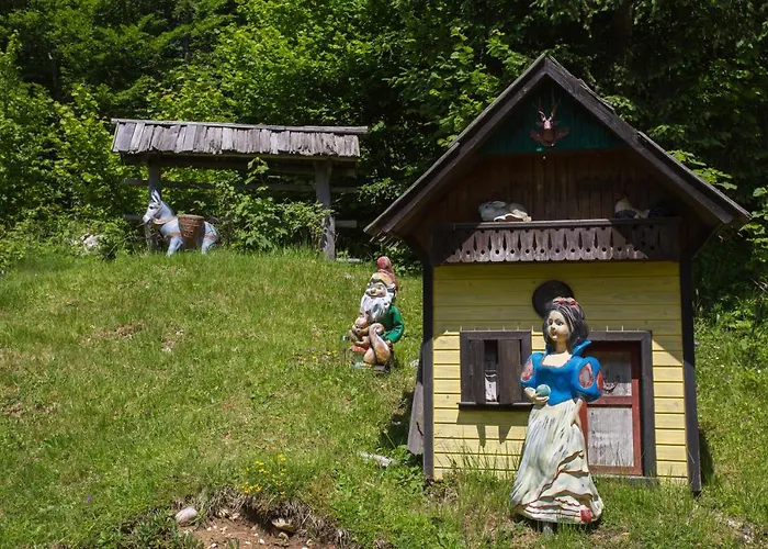 シャレー Mountain House Minka *